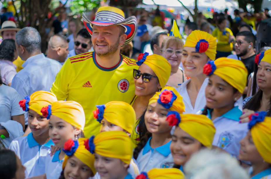 Santi Montoya Senado Santi Montoya Senado